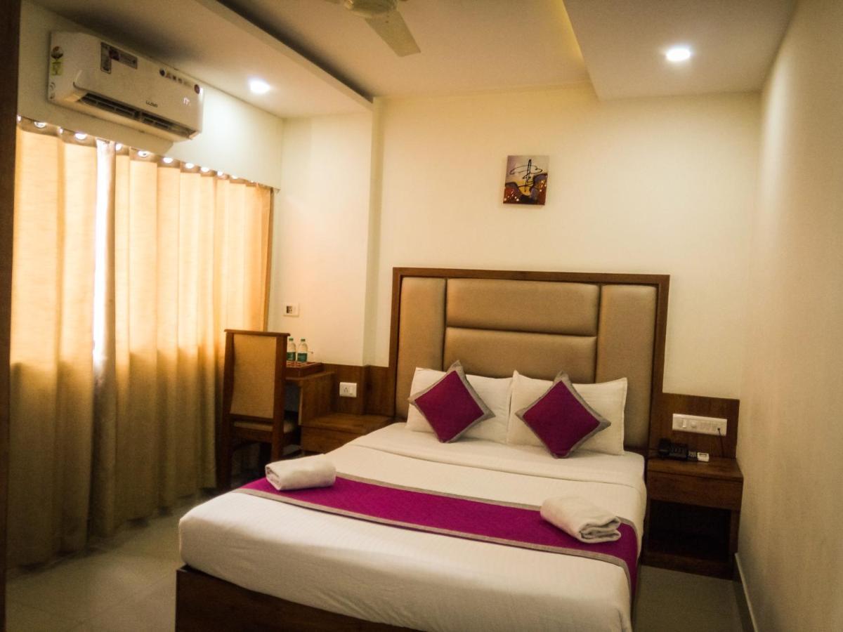 Nexstay Crystal Residency Kozhikode Dış mekan fotoğraf